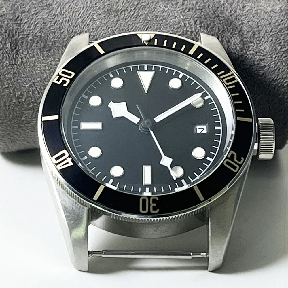 Orologio meccanico da uomo 41 mm Cassa quadrante nero argento vetro zaffiro con cassa automatica in acciaio a giro singolo Miyota8215 (senza cinturino)