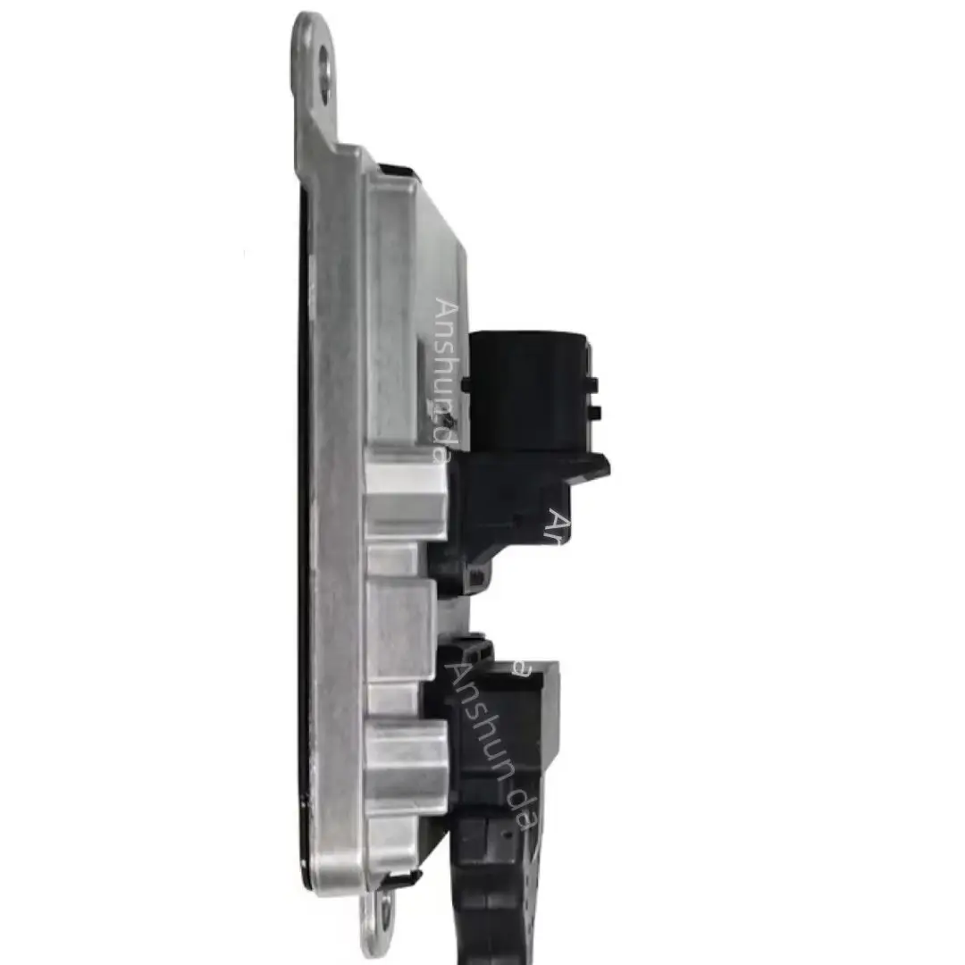 

2006243 1973525 1936256 5WK97344B 5wk9 7344b Nox sensor Nitrogen Nox Oxygen Sensor For DAF Truck 24V