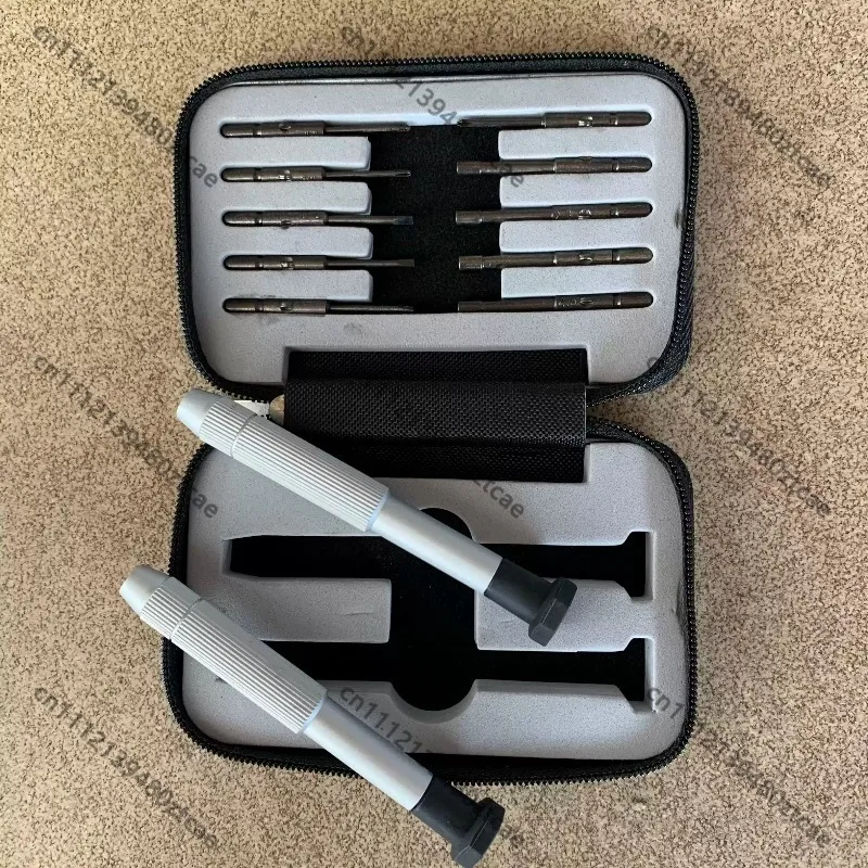 Spectacle Frame Repair Screwdriver Kit With Zipper Storage Pouch Multi‑Model Hand Tool For Eyeglass Disassembly And Adjustment