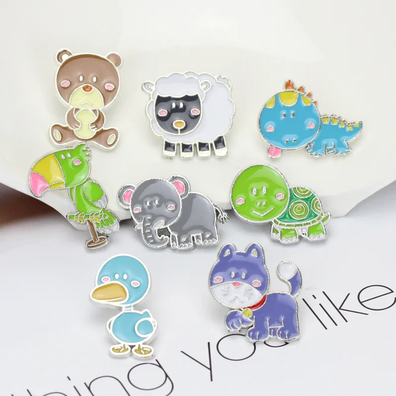 

Cartoon sheep, small dinosaurs, cats, turtles, animal brooches, clothing accessories, creative alloy brooches