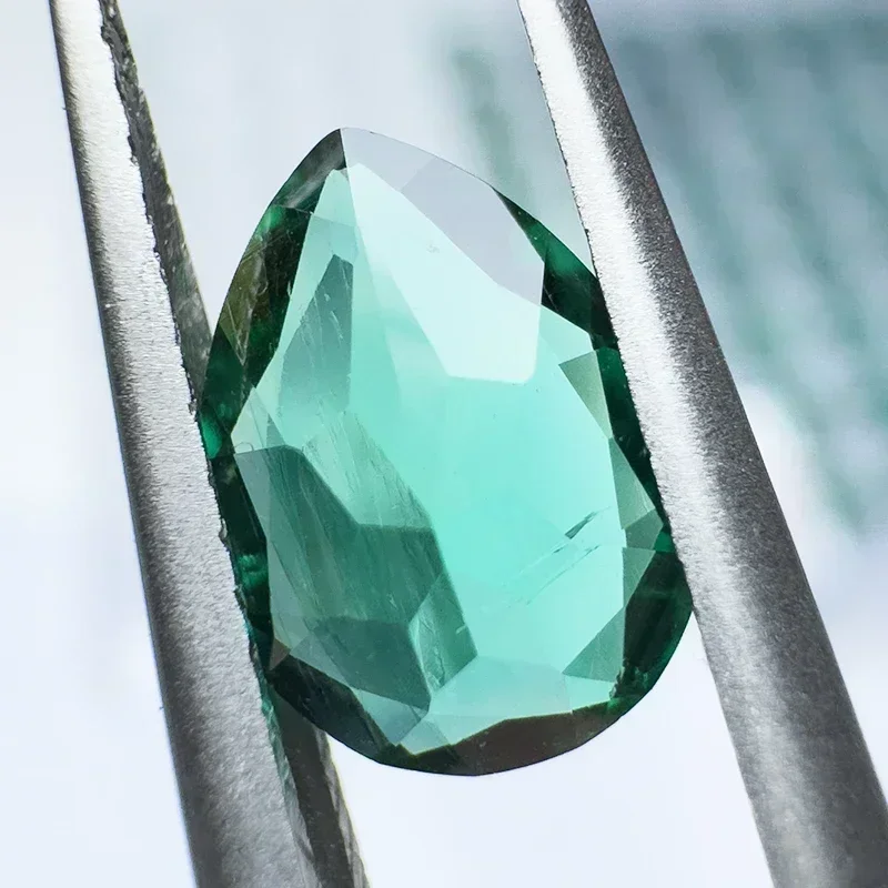 Lab Grown Zambian Emerald Pear Shape Hydrothermal Hand Cutting Cut with Cracks Inclusions Inside Selectable AGL Certificate