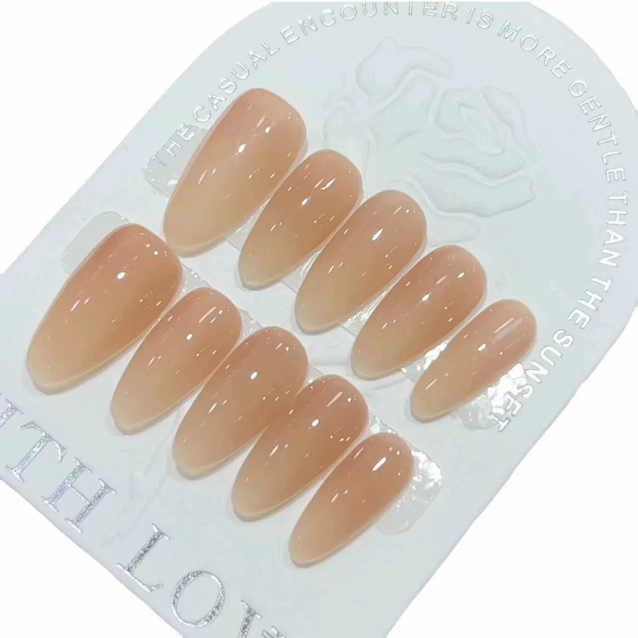 Effen kleur Handgemaakte manicure Nepnagels Druk op nagels Temperament Amandel Zacht Naakt Gradiënt Kunstnagels Lang Draagbaar 10st