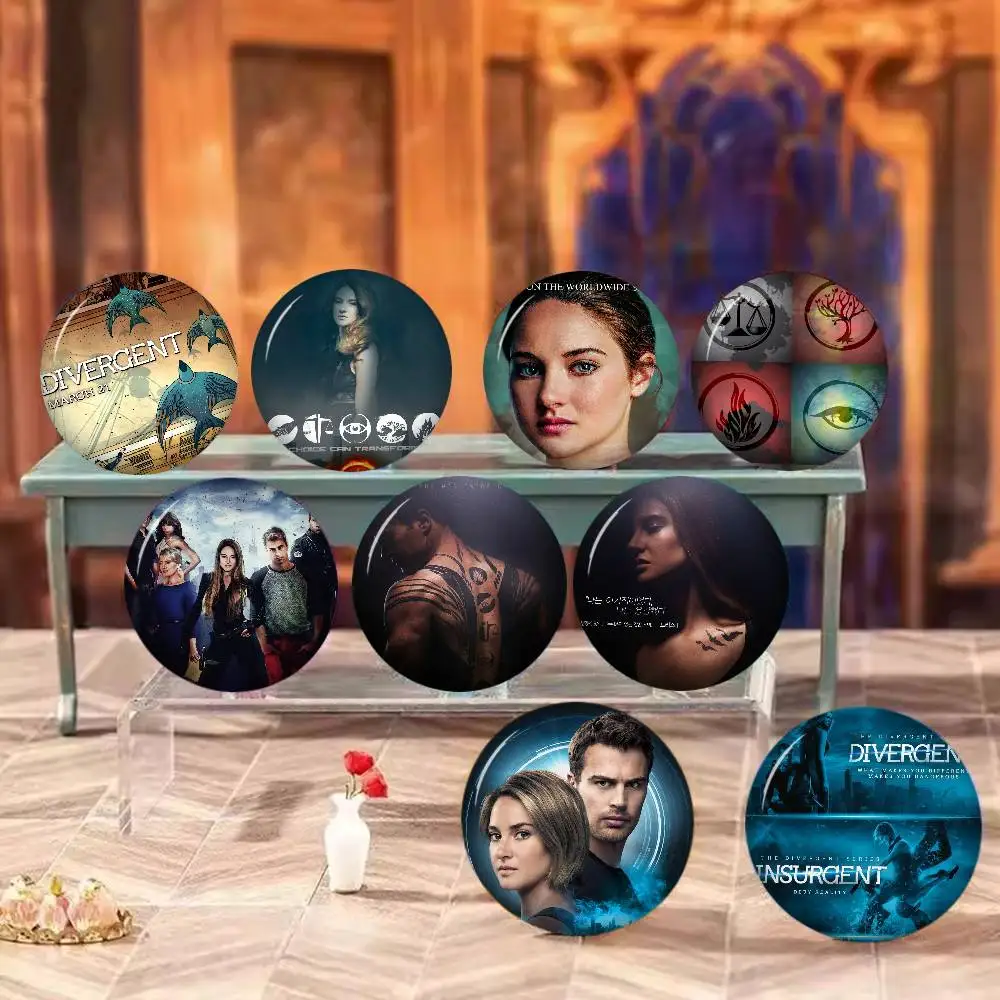 Divergent Movie Classic Tinplate Pin Button Custom Anime Role Old-school Brooch Cartoon Collar Badge Jewelry Gift Fans