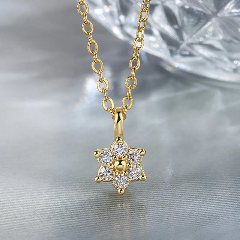 Korean Fashion Zircon Flower Necklace High-end Feel Gold Color 925 Clavicle Chain Versatile Daily Gift for Girlfriend Necklaces