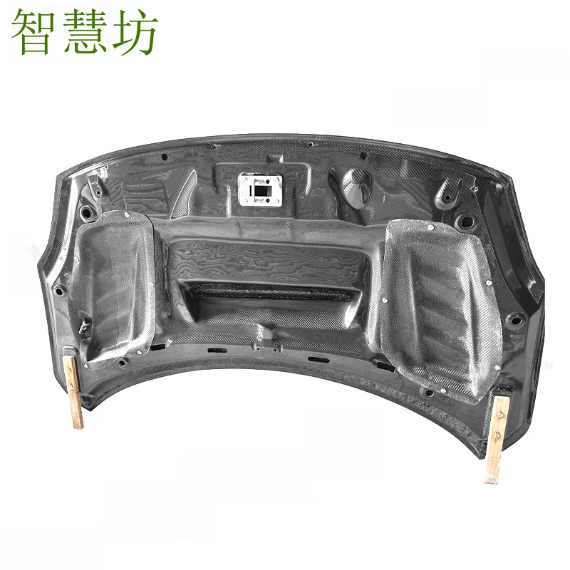 

Suitable for Suzuki Swift ZC33S carbon fiber modified engine hood