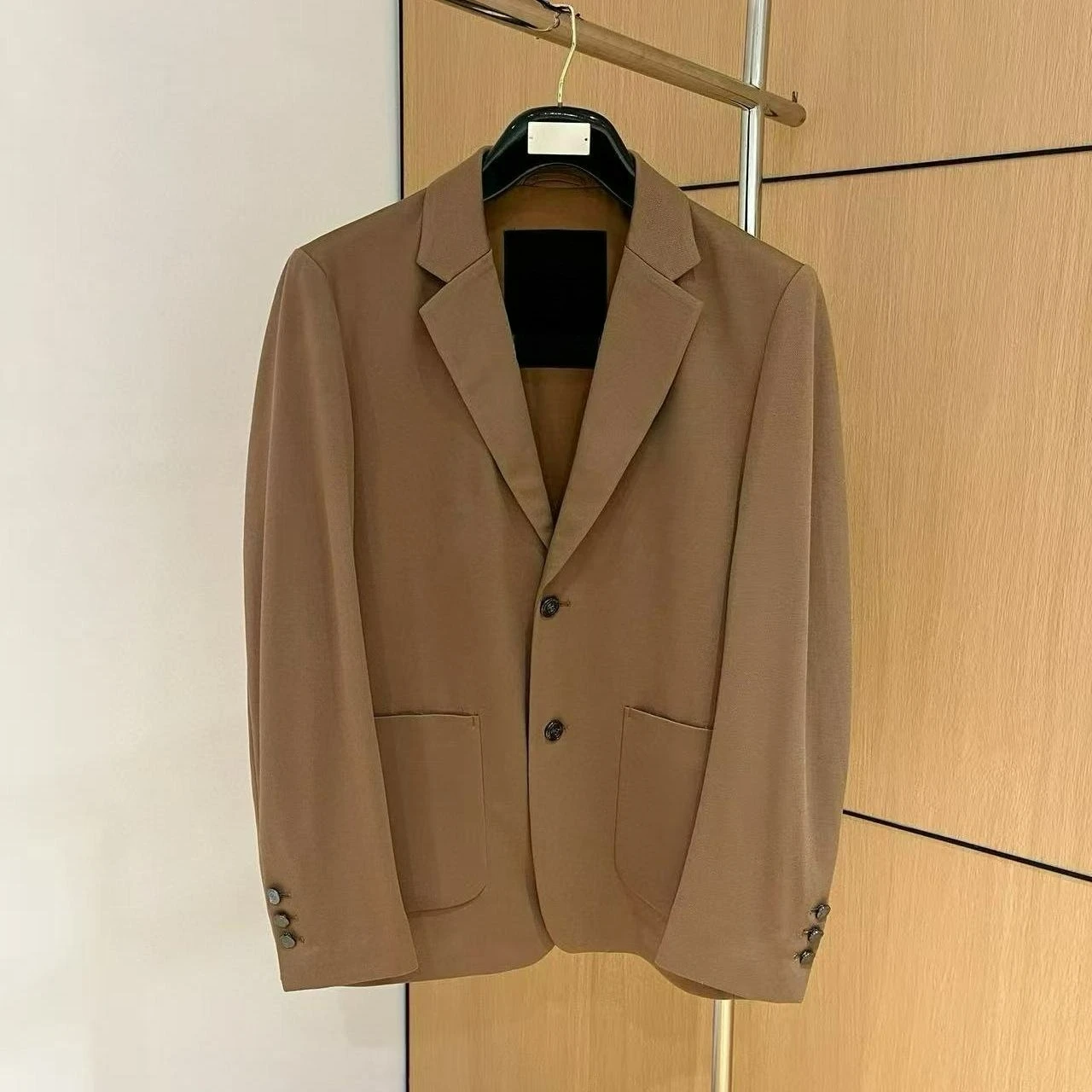 

Итальянская мужская одежда BC 25, осенне-зимний новый костюм в старом денежном стиле, мужской простой и универсальный деловой повседневный пиджак