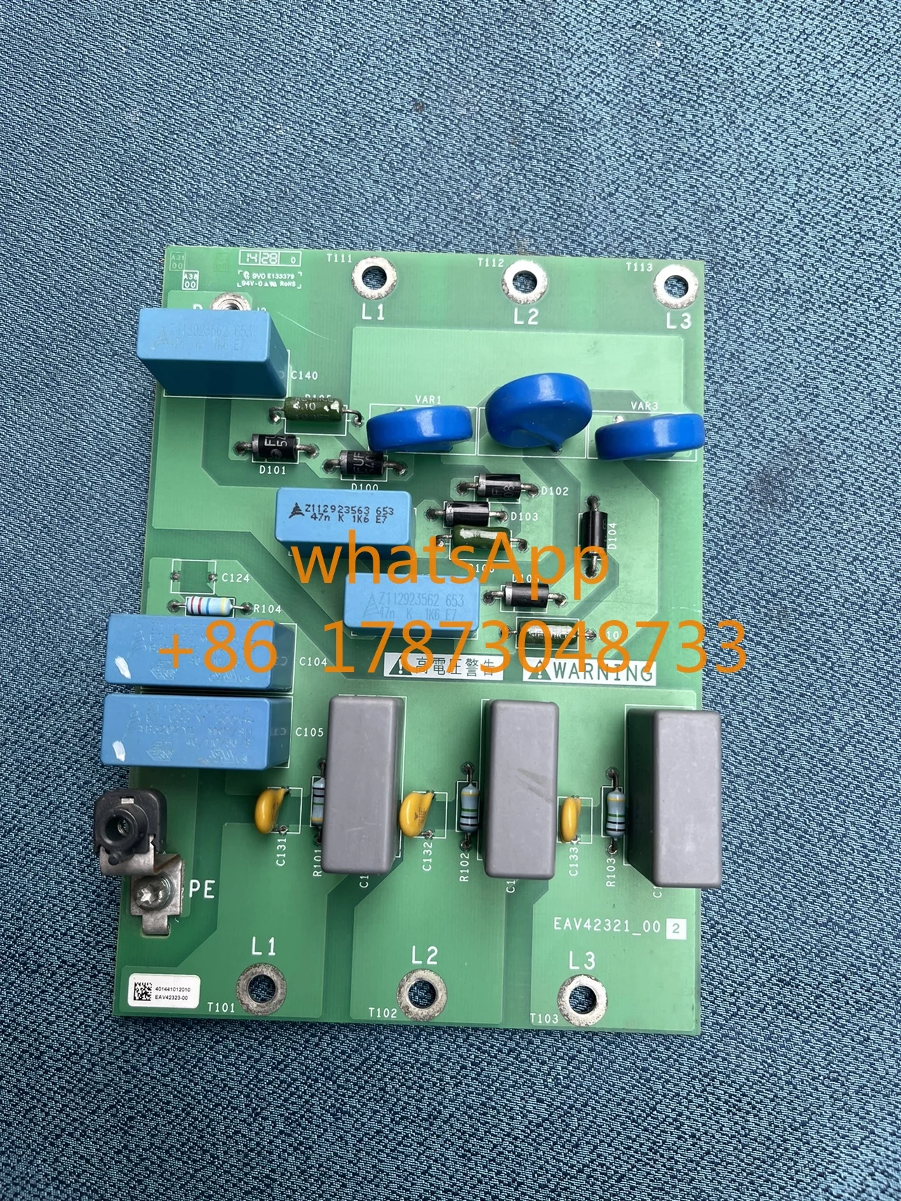 

EAV42323-00 Schneider Frequency Converter ATV610/630 SerieS 55-90kw Lightning Protection Board Input Filter
