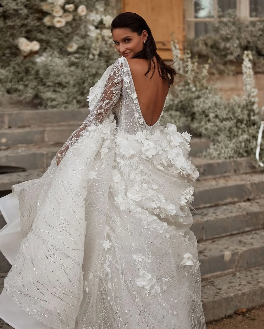 럭셔리 진주 꽃 여성 웨딩 드레스 섹시한 쉬어 넥 풀 슬리브 신부 가운 Boho Garden Church 맞춤형 백리스 가운