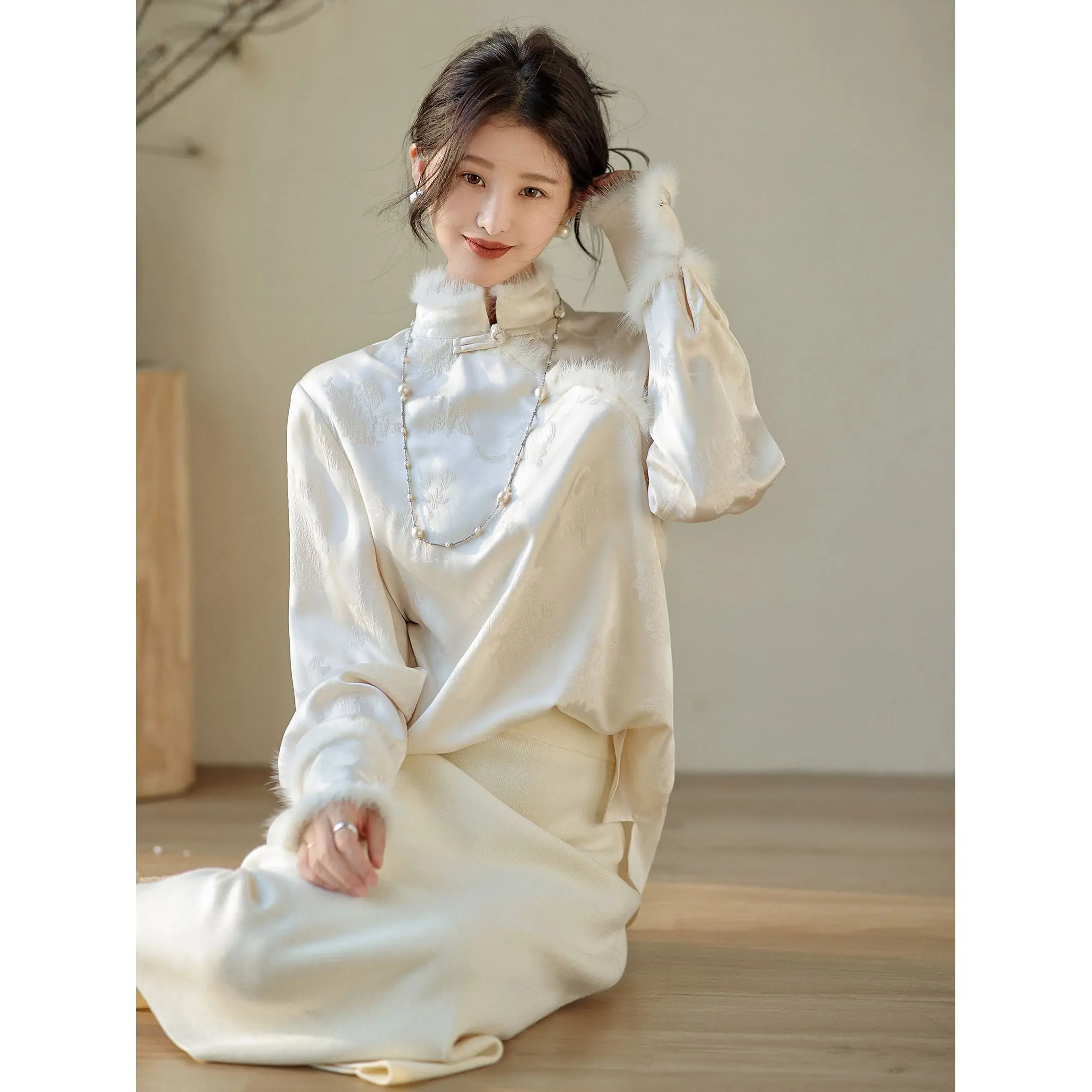 Chinese style women ol vintage coat autumn winter blouse elegant vintage clothing Stand Collar Warm casual daily cheongsam top