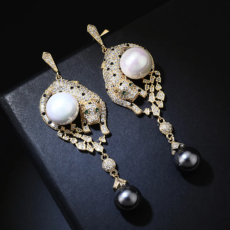 

HIBRIDE European and American Style Pearl Panther Earrings Women's Clothing Light Luxury Jewelry Wedding Holiday Bridal Gift 389