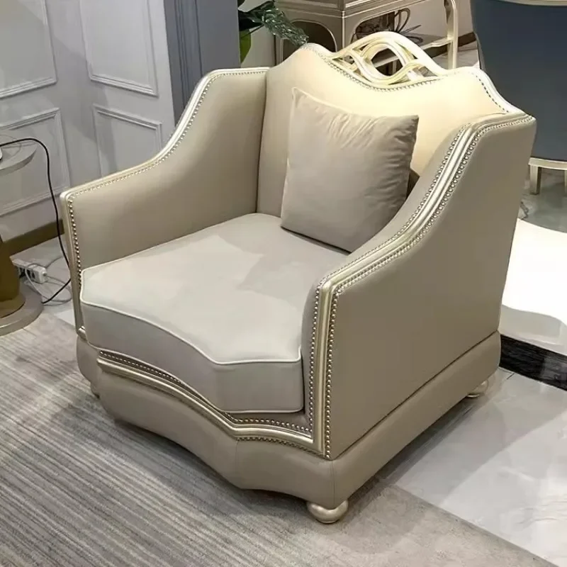 مجموعة أريكة جلدية أوروبية لغرفة المعيشة فاخرة من الطبقة الأولى من جلد البقر الصلب المنحوت على شكل زهرة #4