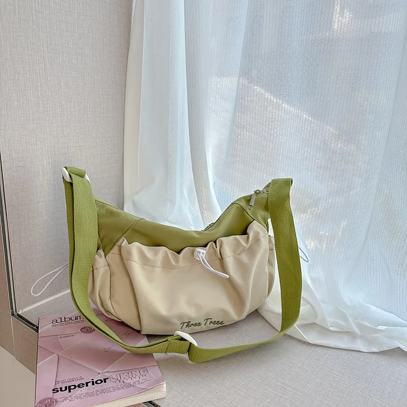 

Korean StyleinsColor-Block Dumpling Bag for Women, Summer Commuter Crossbody Bag, Large Capacity, Lightweight, Casual, Niche Sin