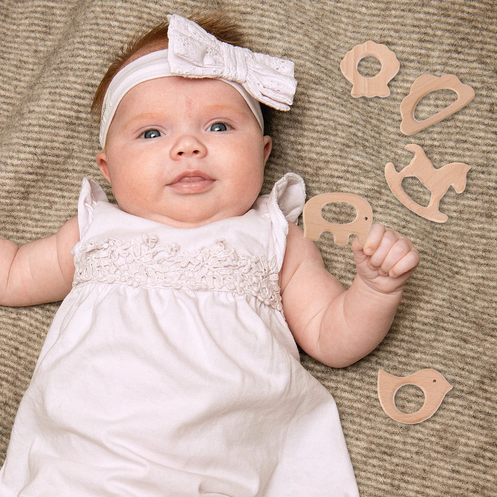 Lot de 11 hochets de dentition en bois pour bébé, formes d'animaux de dessin animé, apaisants pour la mastication et la dentition, jouets à mâcher pour nourrissons