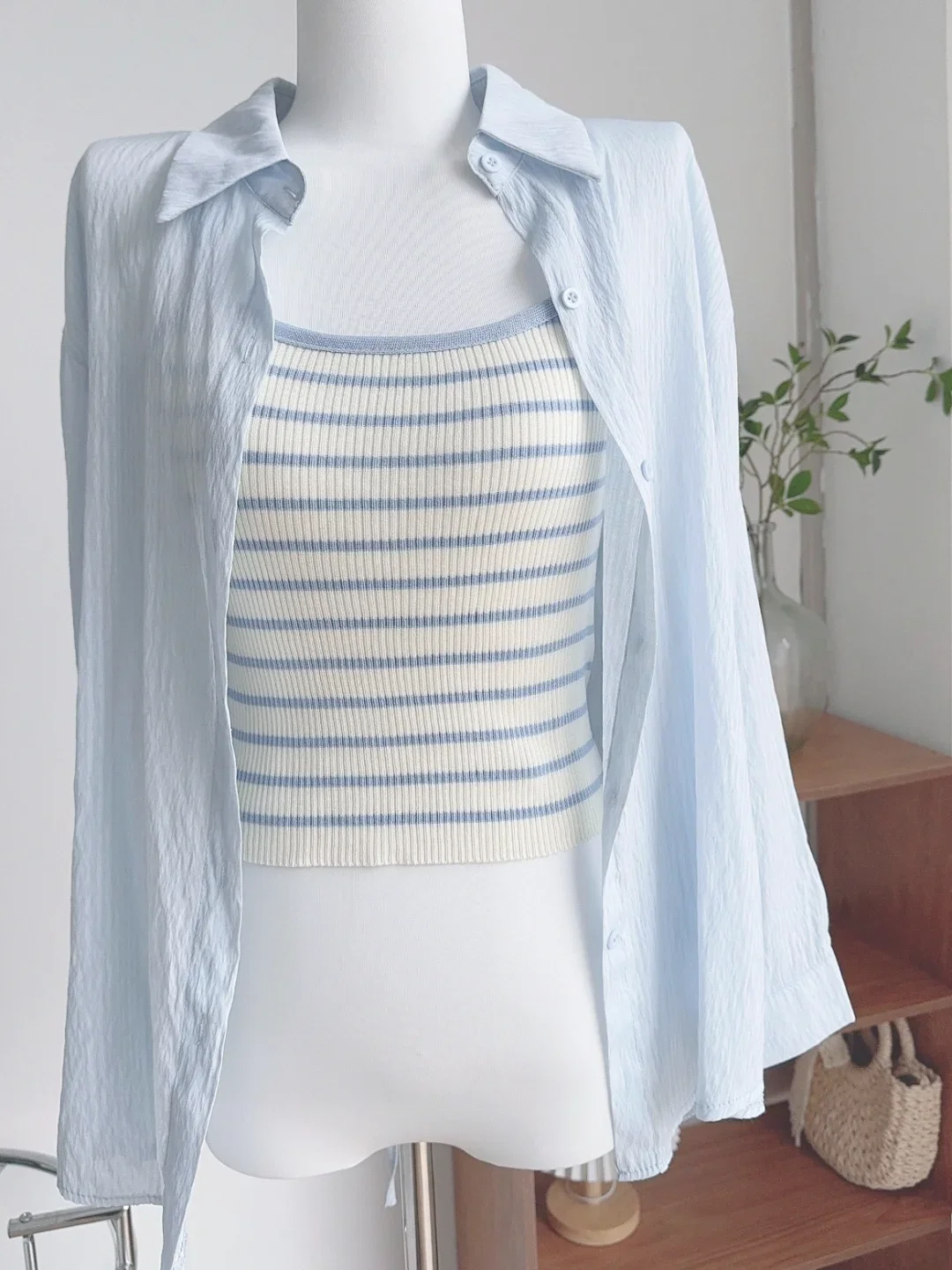 Coreano Sle Blu Protezione solare irt Canotta estiva da donna a righe lavorate a maglia Slim Fit Canotta Set in due pezzi Capispalla a strati