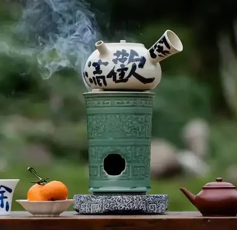 Yue Kiln Celadon Kungfu Tea Set Teapot Japanese Round Furnace Fast Alcohol Furnace Dry-fired Clay Teapot Beam Kettle Kitchen Bar