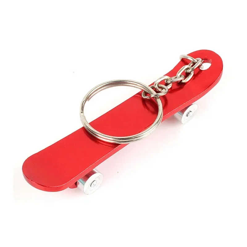 1Pcs Multifunction Openner Adorable Skateboard Metal Bottle Outdoor EDC Opener Keychain Keyring Beer Bar Tool Xmas