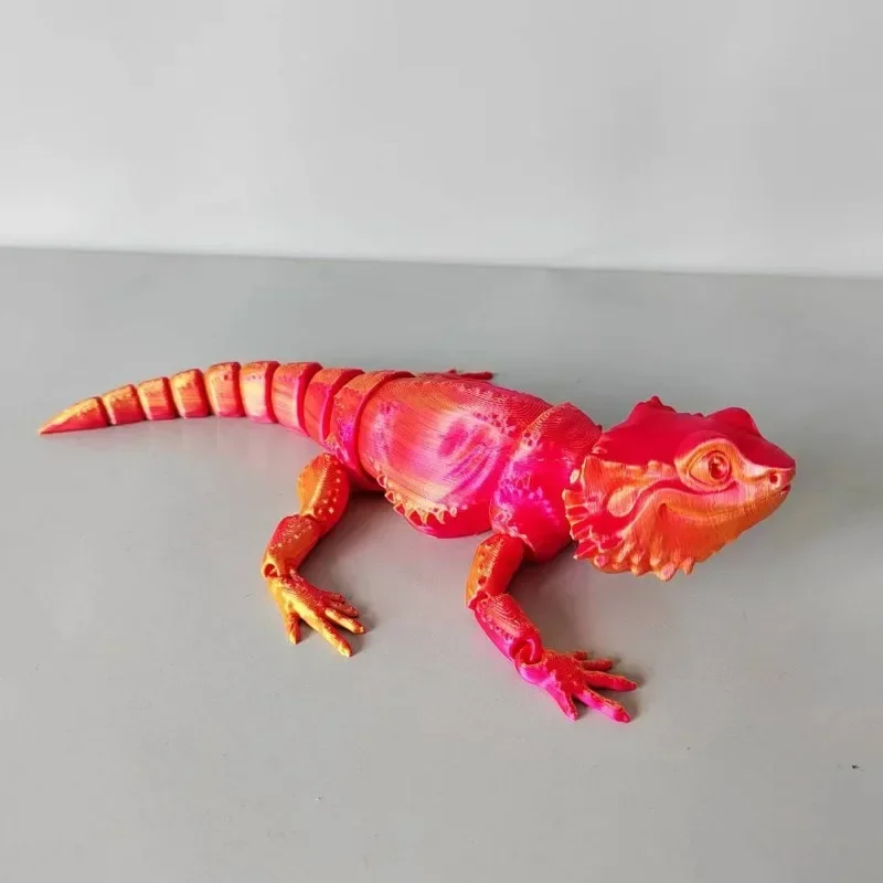 3D Print Chameleon Crawling Lizard Model Children\'s Small Toys 3D Print Gradient Color Jewelry Hobbyist Model