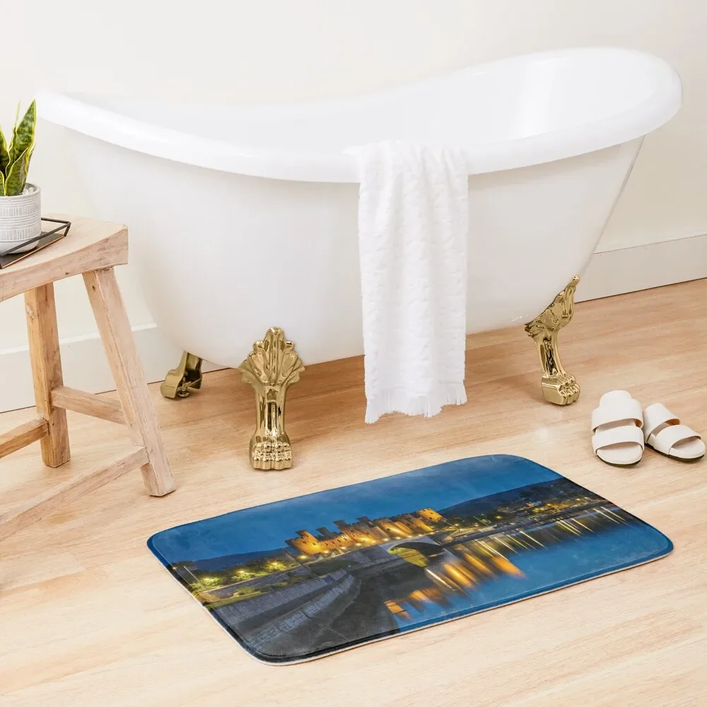 

Conwy Castle, North Wales Bath Mat Carpet Anti Slip Bathrooms Accessories Novelties Bathroom Carpet Anti Slip Bath Stickers Mat