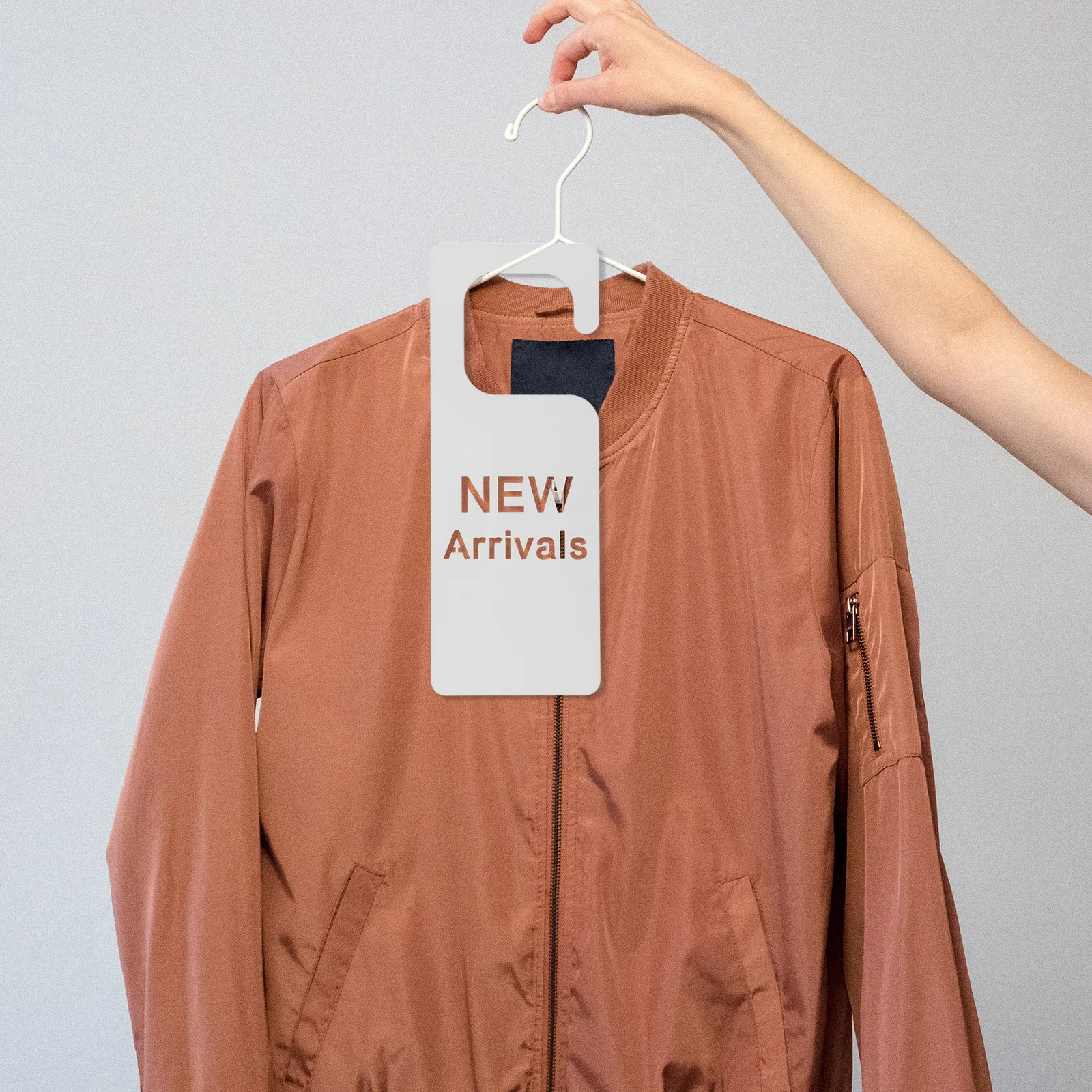 

Clothing Store Acrylic Card High Clarity Multi Functional Use Advertising Display Tag Advertising Sign Portable Tag