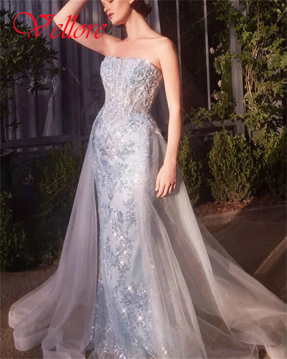 Customized Exquisite silver Organza Evening Dress Delicate Strapless Sleeveless Homecoming Dress Fashion Lace Up Back Prom Dress