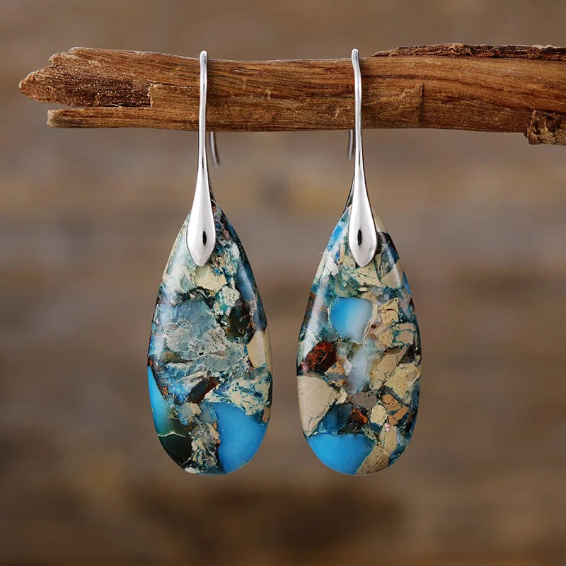 Gomggsale Enchanting Teardrop - shaped Gemstone Earrings: Nature's Liquid Art in Jewelry