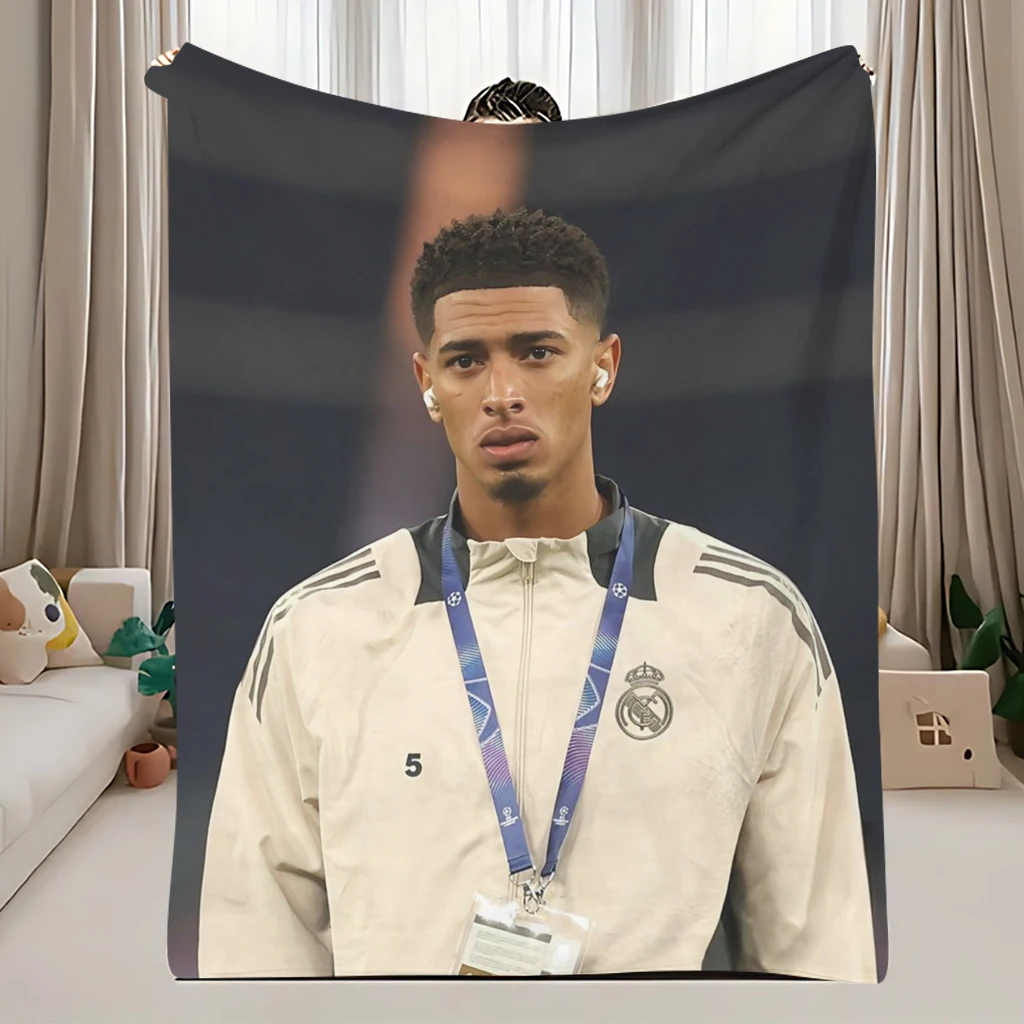 Jude Bellingham Themed Blanket, Soft Warm Fleece Throw for Football Lovers Home Decor Collectible Gift