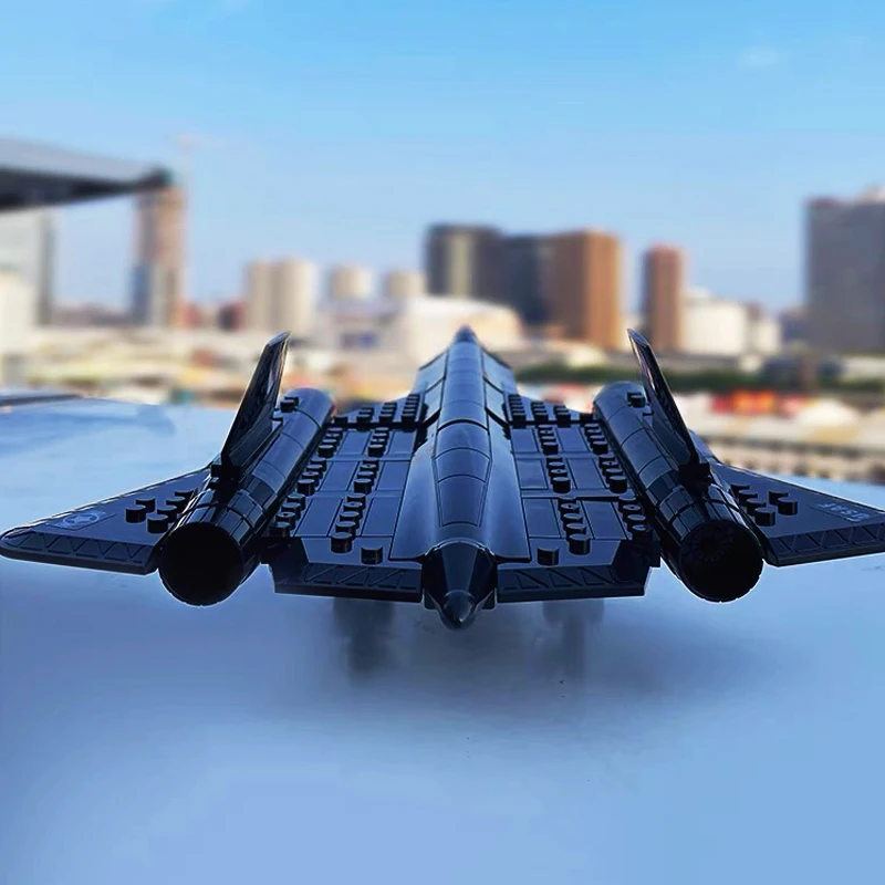 US Air Force SR-71 Blackbird Reconnaissance Airplane Building Block  Model Military Fighter Assembling Bricks Toys For Boy Gifts