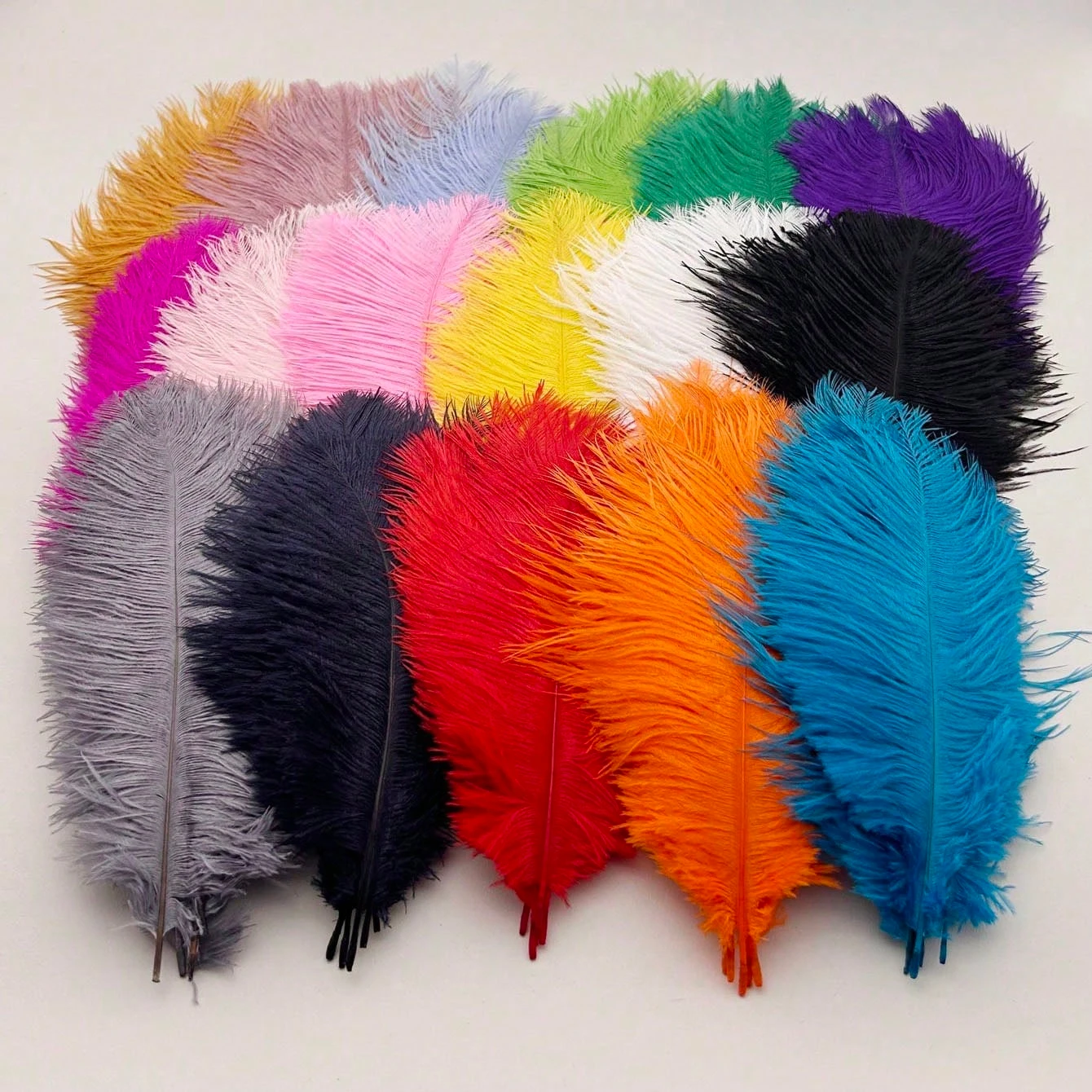 

20-25cm Ostrich Feathers Plumes for Wedding Home Decoration DIY Jewelry Making Table Centerpieces Crafts Accessories