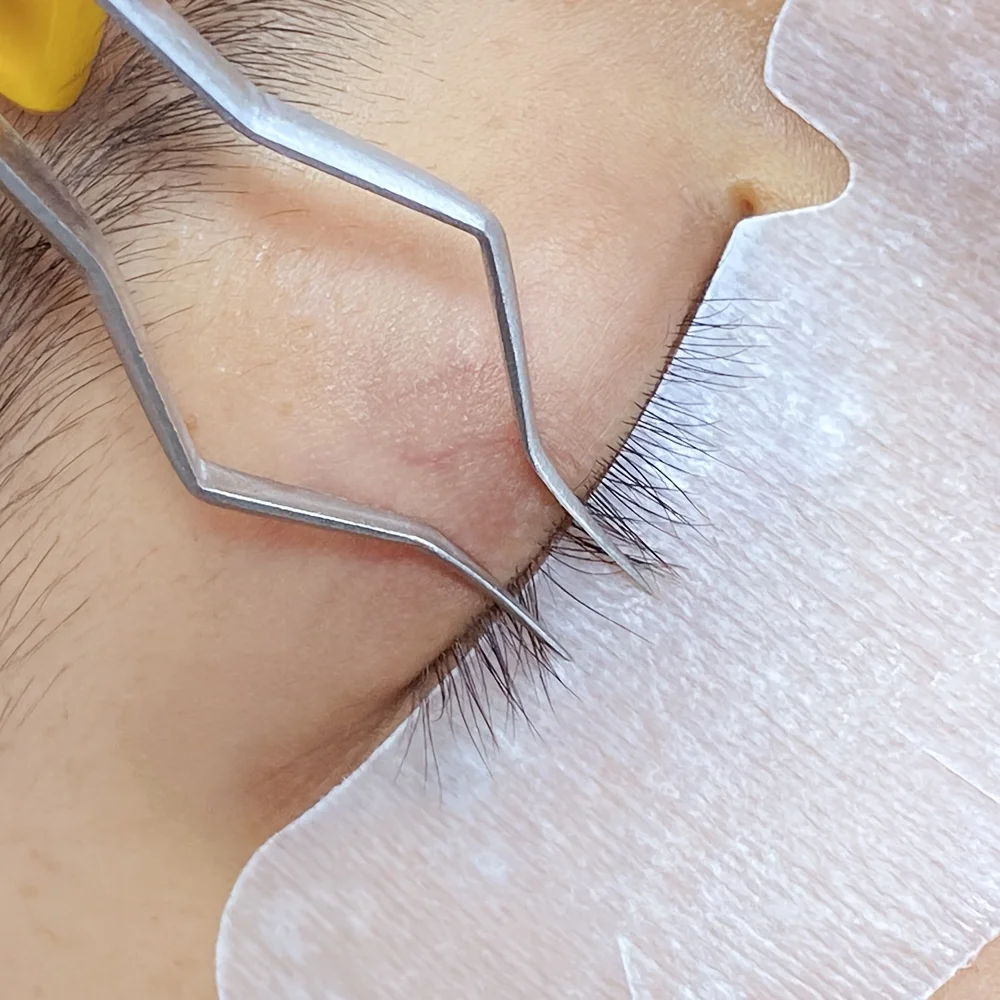 Pince à épiler carrée professionnelle de haute précision en acier inoxydable pour extensions de cils, outils d'isolation et de séparation, fournitures de maquillage pour salon