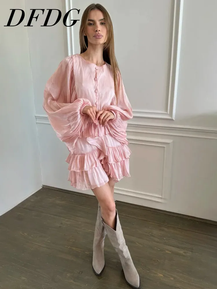 

Женское мини-платье DFDG с круглым вырезом и расклешенными рукавами, многоярусное, для повседневной носки, отпуска и свиданий, модное, женственное, весна-лето 2026