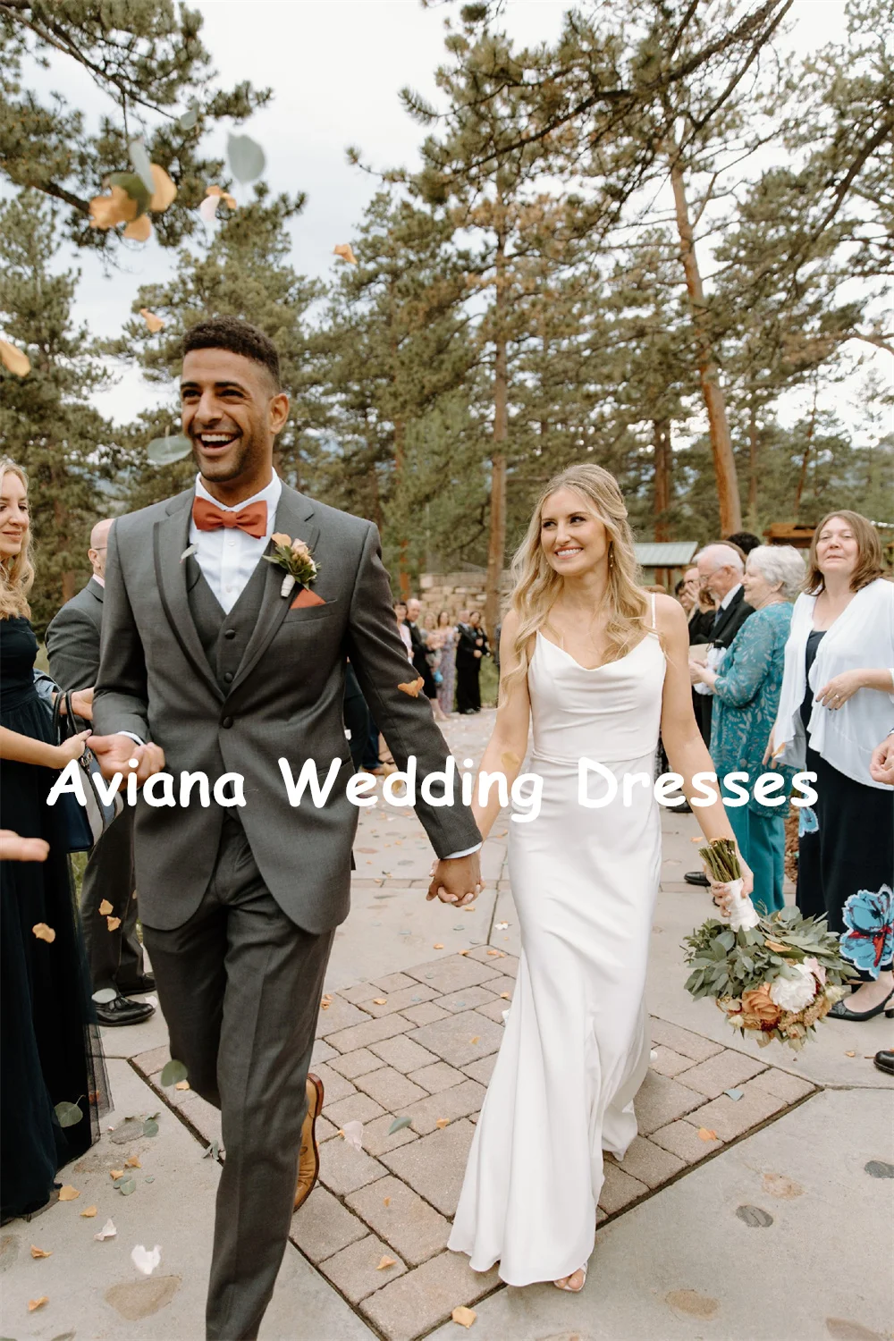 Aviana-vestidos de novia de sirena con cuello desbocado y crepé para novias, elegantes vestidos de novia con tirantes finos, sin mangas, Espalda descubierta, vestido de novia bohemio para playa