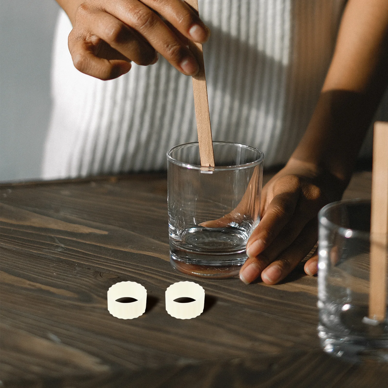 

10pcs Silicone Grippers 2.1Cm Taper Stabilizers Non-Slip Base Inserts For Weddings Christmas Church Decor Vertical Wax