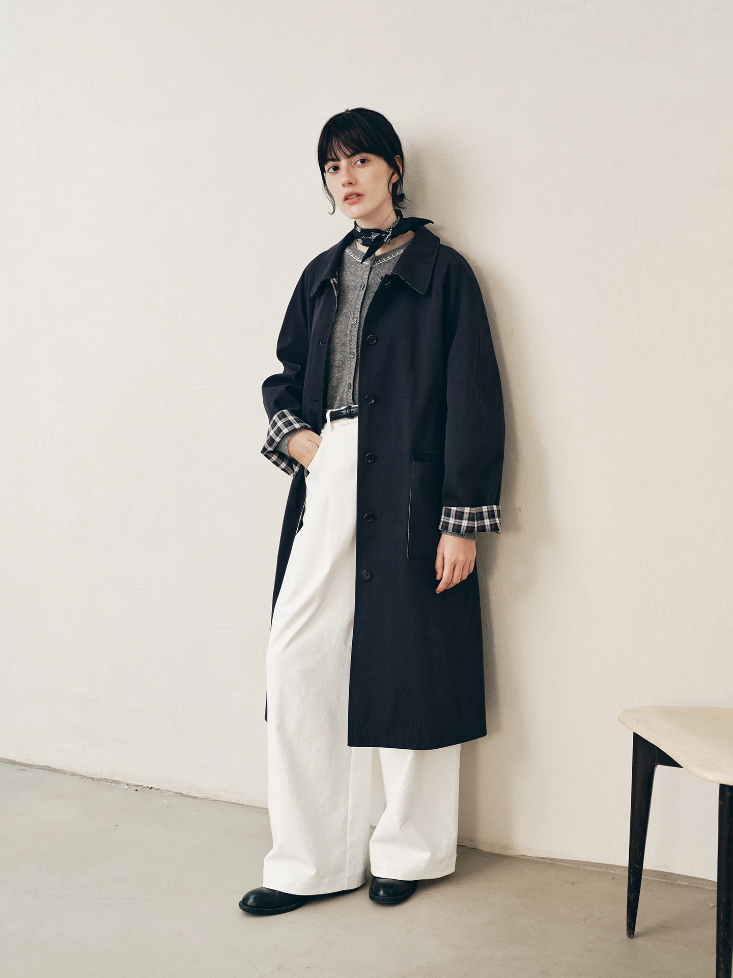 

Длинное свободное двустороннее пальто с клетчатым воротником для женщин, винтажный стиль, для повседневной носки, простой дизайн, из хлопка и нейлонового волокна, осенняя верхняя одежда