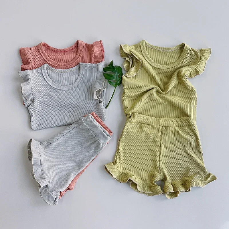 Summer Girl Suit Solid Color Shorts Clothing Fly-sleeved Top Ruffle Edge Shorts Clothing Suit Children\'s Fashion Clothing 0-6Y