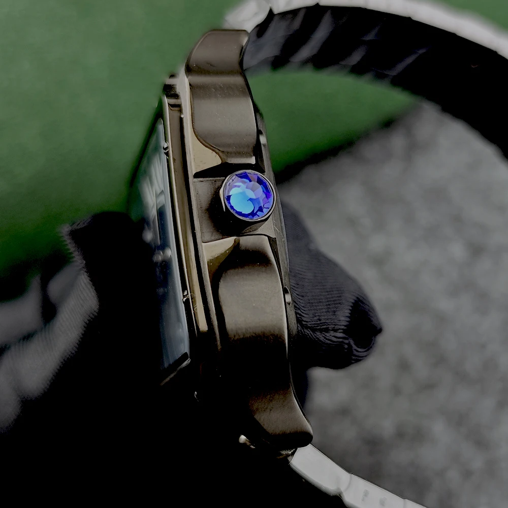 ساعة Santos NH35 9.5 ساعة مربعة من الفولاذ المقاوم للصدأ بشعار مخصص للرجال ساعة أوتوماتيكية NH35 ساعة يد تعمل بالحركة