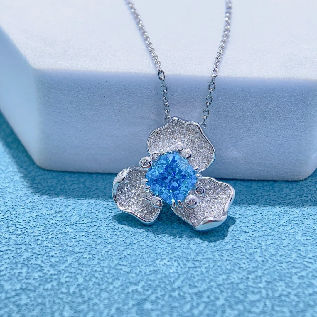 PT950 necklace platinum 2 carat pendant aquamarine female light luxury flower clavicle chain jewelry platinum wholesale