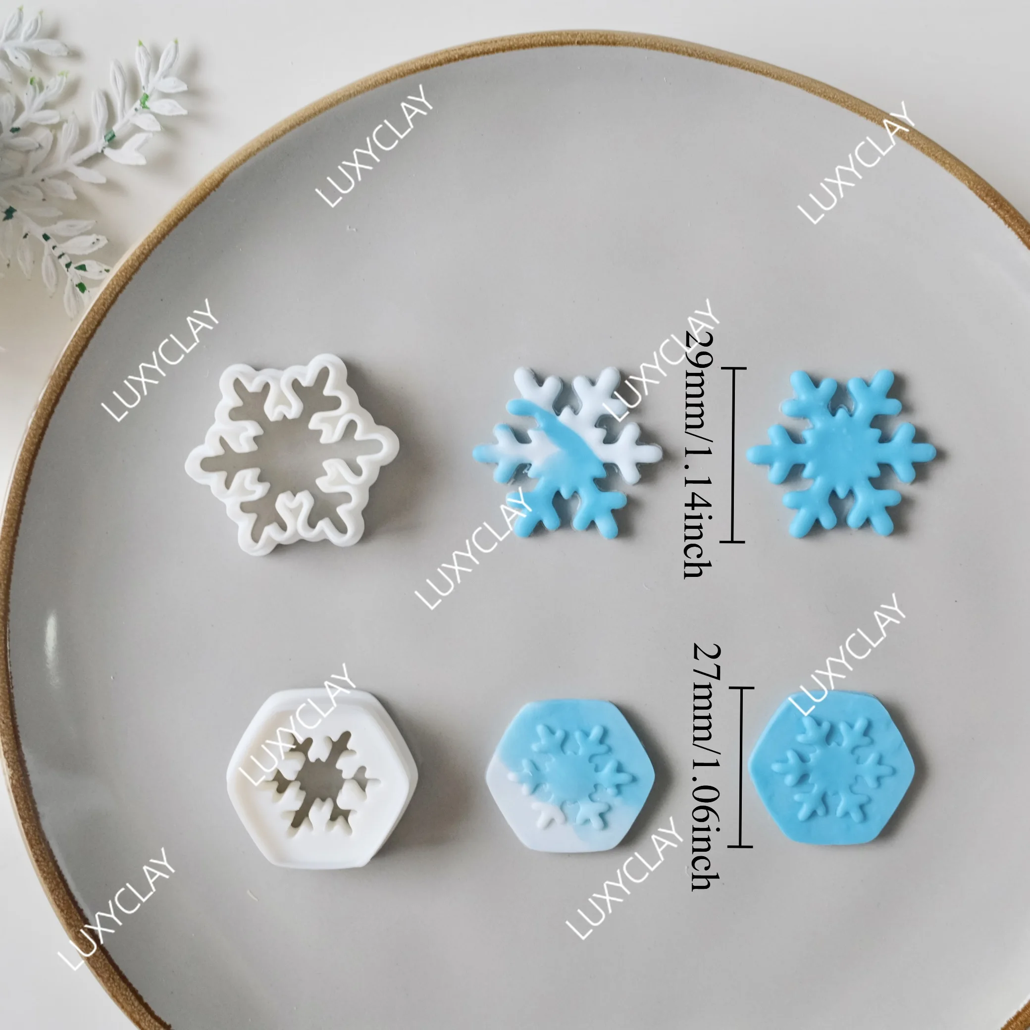 2pcs/set Christmas Embossed Snowflake Shape Polymer Clay Earring Cutters, Winter Festive Themed Clay Cutters for Jewelry Maker