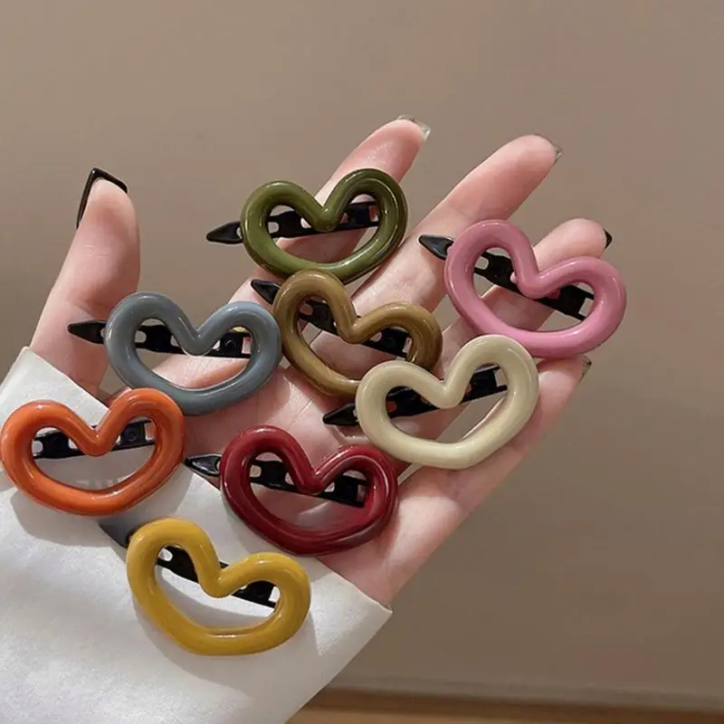 Herzförmige Haarklammer, niedliche Kralle, Haarschmuck für das Bad, lebendiges Aussehen, rutschfest, niedliche Herzform, niedliche Haarspange