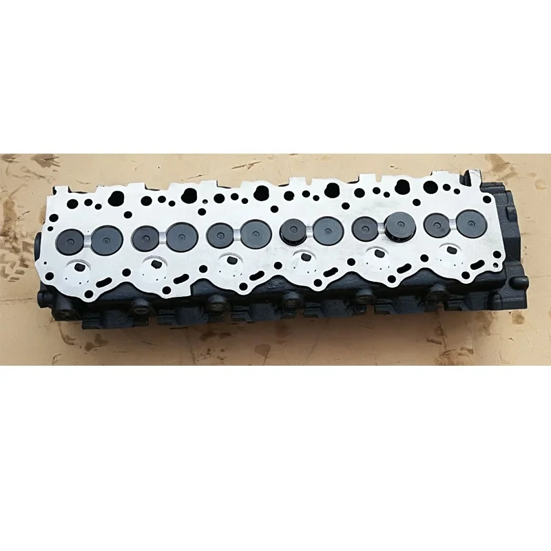 Auto Engine Parts 1HZ Cylinder Head Assembly For Toyota Land Cruiser 11101-17010