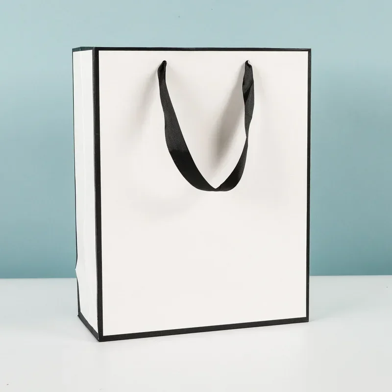 50pcs Wholesale Exquisite Gift bag White cardboard tote shopping bag for Clothing store Cosmetics Paper bag