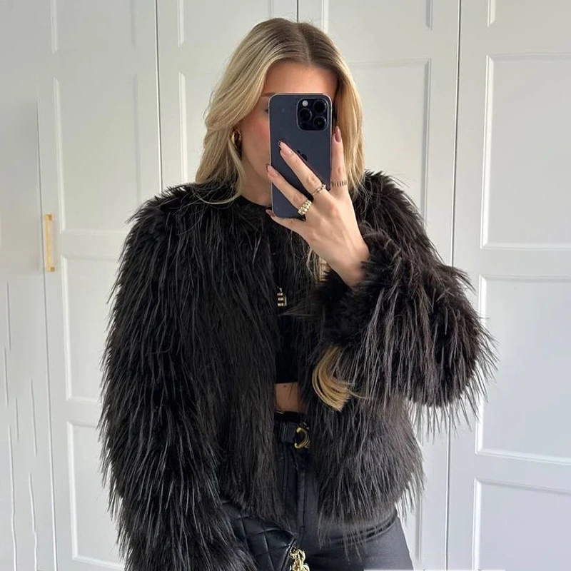 

TARUXY Women's Fur Coat Tassel Fashion Solid High Street Faux Fox Fur Coat Raccoon Fur Short Jacket Coat V Neck Office Lady New