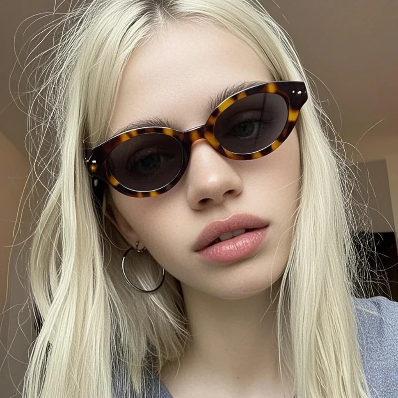 

Women's INS Style Oval Small Frame Sunglasses Fashion High-End Street Style Outdoor UV400 Sun Glasses Classic Driving Shades