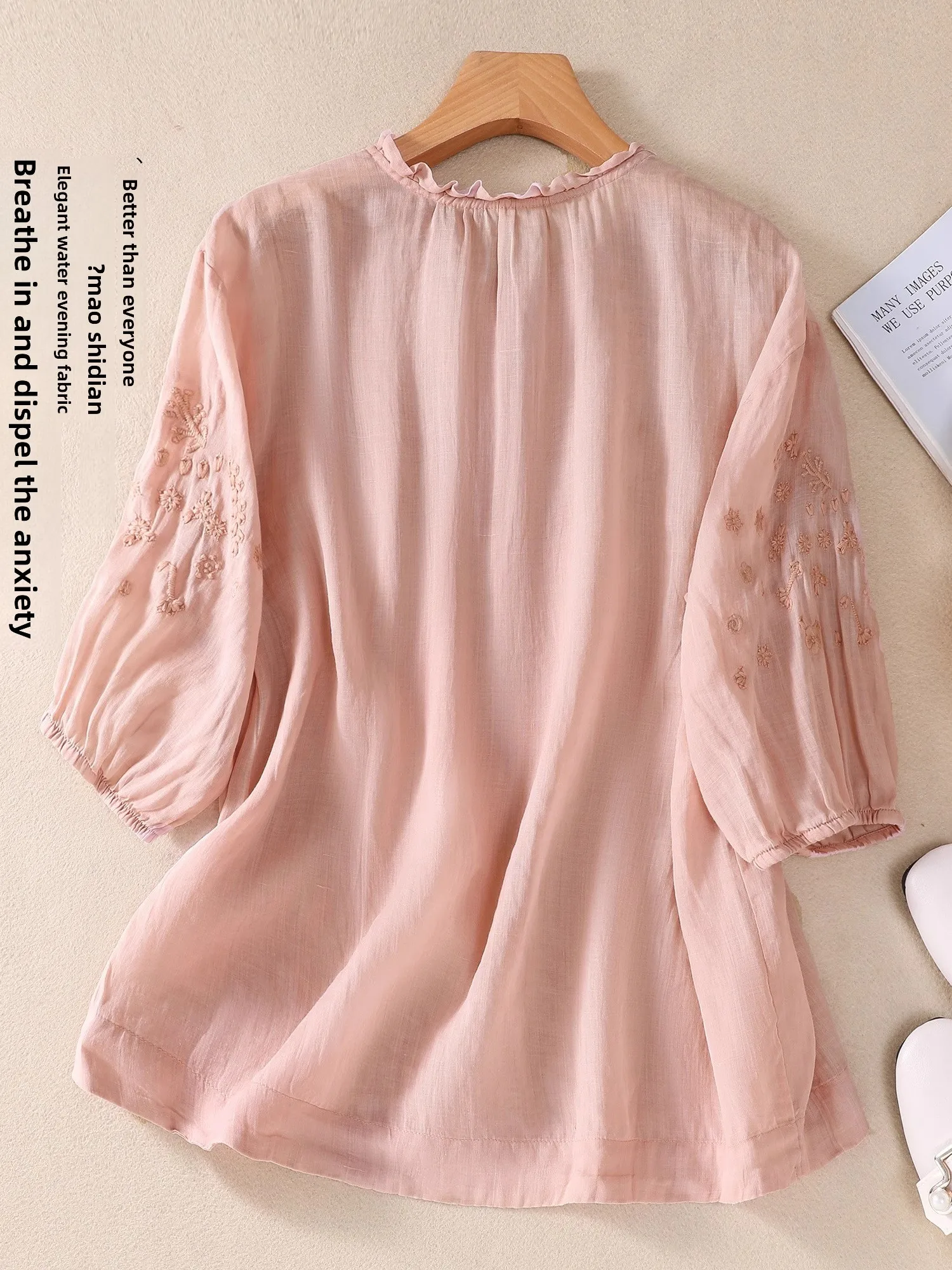 예술적인 자수 코튼 린넨 여성 엄마용 순색 린넨 탑 플로럴 레이스 칼라 루즈핏 여름 자외선 차단...