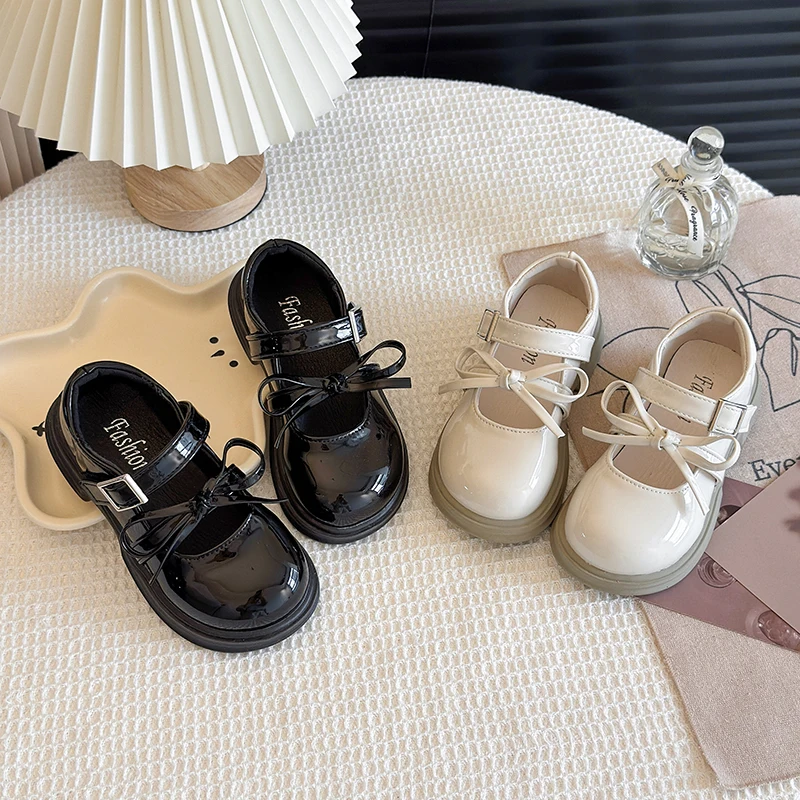 

Girls Leather Shoes Glossy Bright Skin Kids School Black Party Wedding Flats with Bow-knot Princess Sweet PU Leather Fashion New