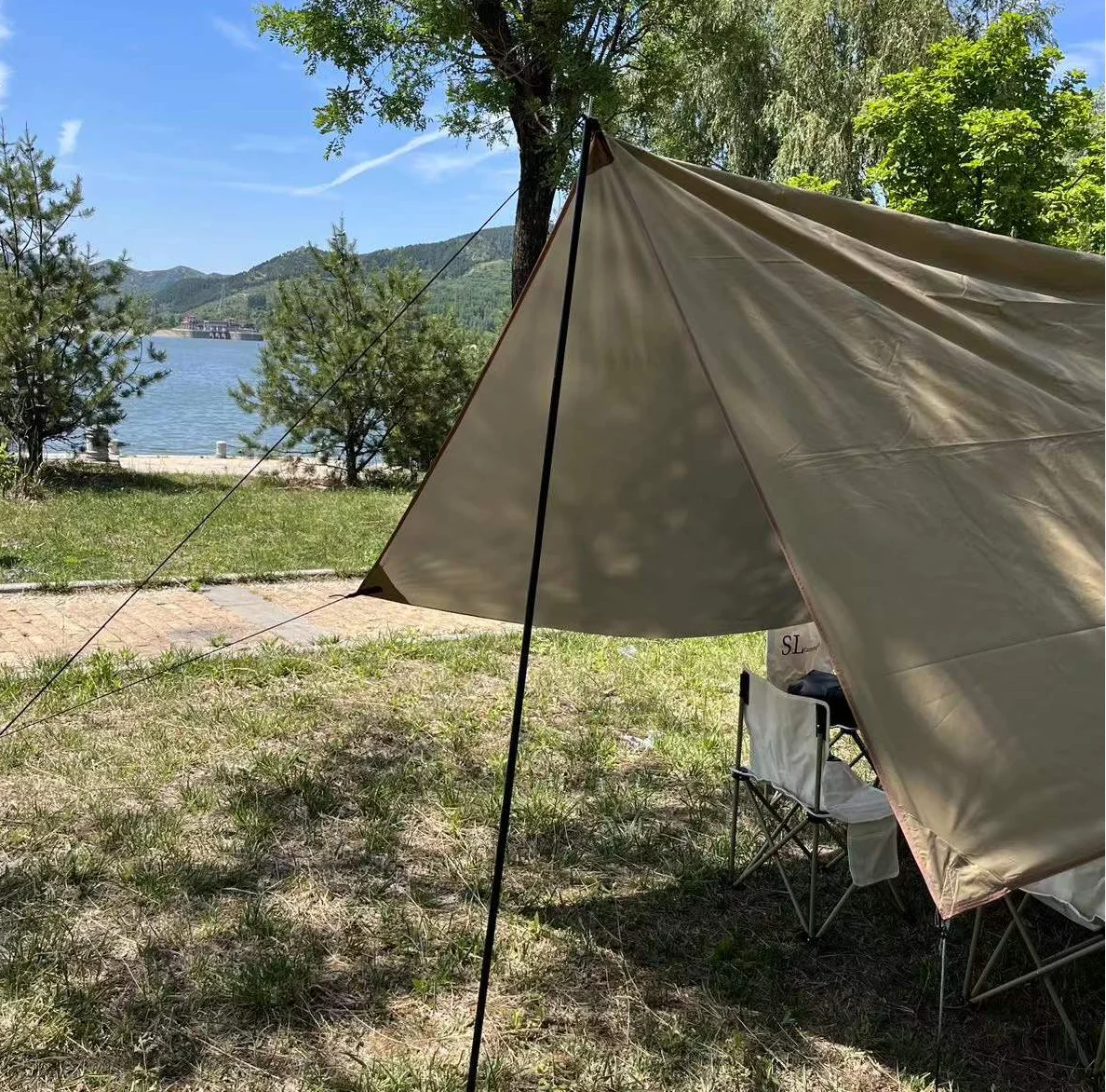 Durable Carbon Fiber Telescopic Camping Tent Poles/Adjustable Tent Support Rods for Shelter Tarp Awning Pole