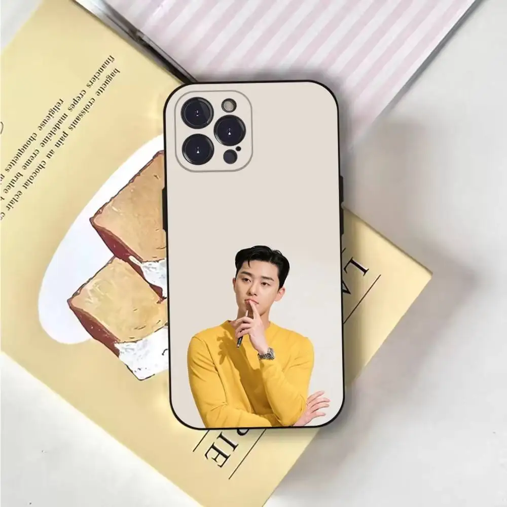 حافظة هاتف P-Park Seo Jun Kpop لهاتف iPhone 17,16,15,14,13,12,Pro,Max,Plus,E,SE4,Air,غطاء ناعم أسود صغير
