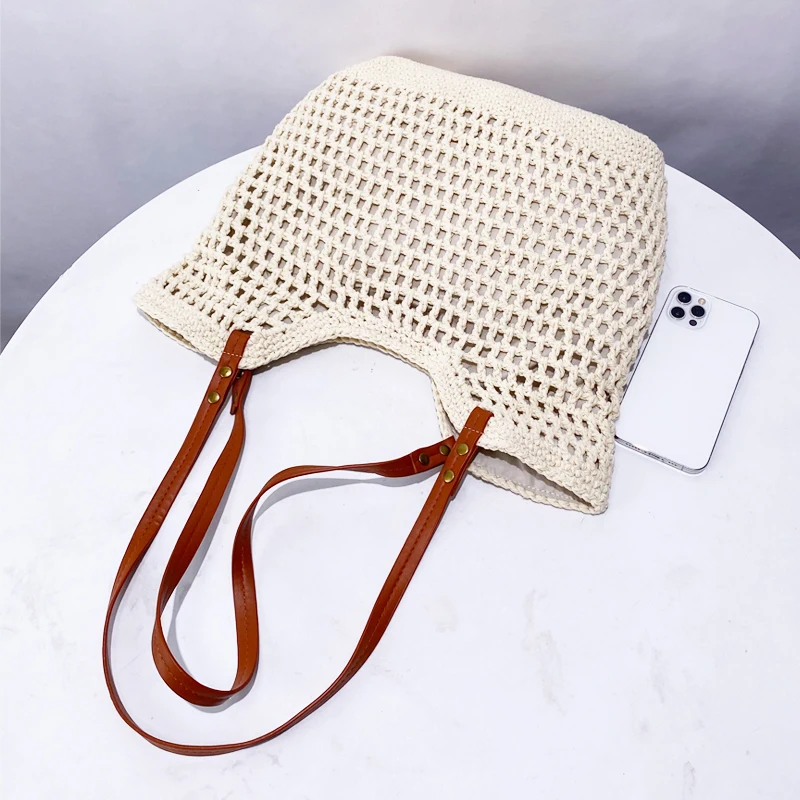 Hollow Out Tote Bolsas de playa para mujeres Bolsos y monederos de diseñador de lujo 2024 Nuevo en Casual Gran capacidad Tejido Hombro de axila Envío gratis Llegada rápida