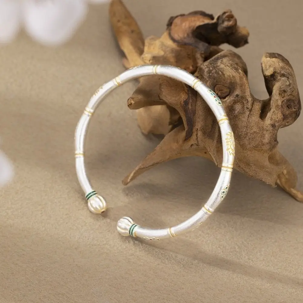 中国塗装ゴールド女性のエナメルカラーブレスレット宝フェーズフラワー白銅スラブカボチャオープニングバングルソリッドメッキ