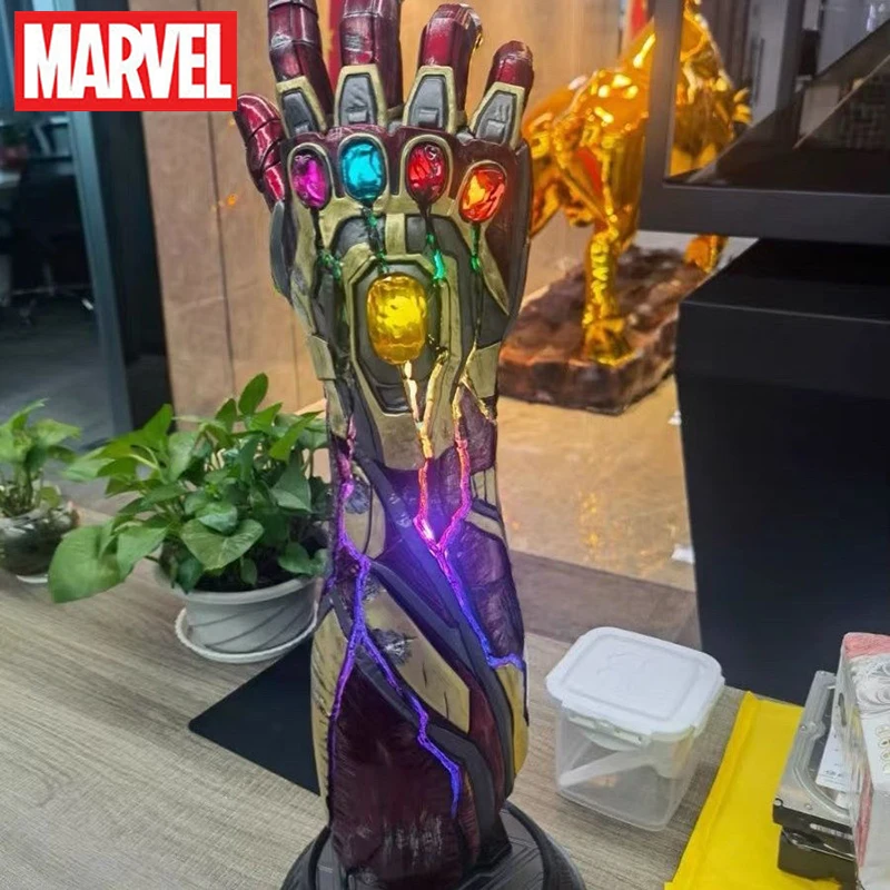 1:1 Marvel Mk85 Glove Figures The Avengers Iron Man Infinity Gauntlet Gk Anime Model Luminous Collection Statue Doll Desk Decor