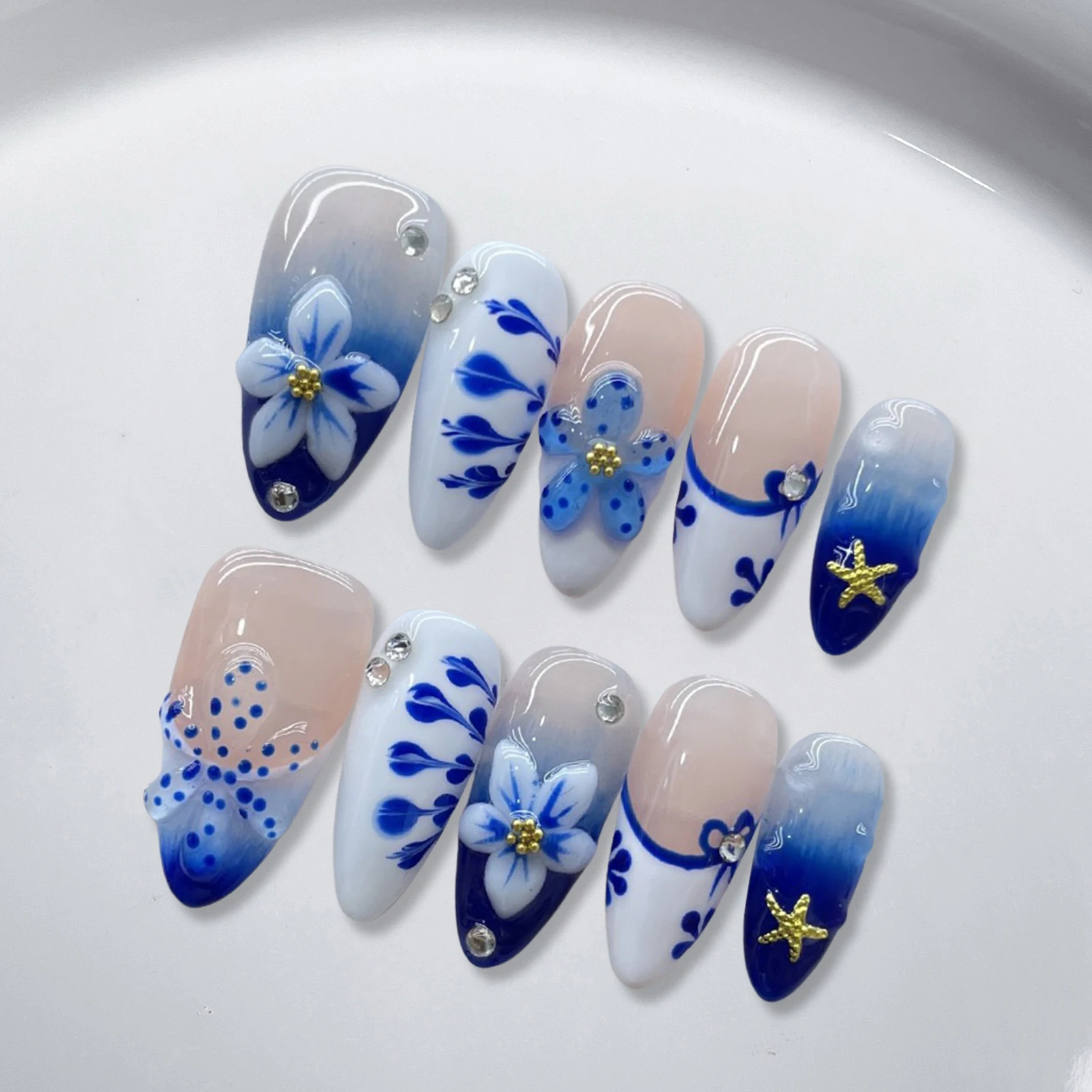 

French Almond Press On Fake Handmade Gradient Blue 3D Flower Fake Nails With Golden Beads Full Over Manicure False Nail Tips
